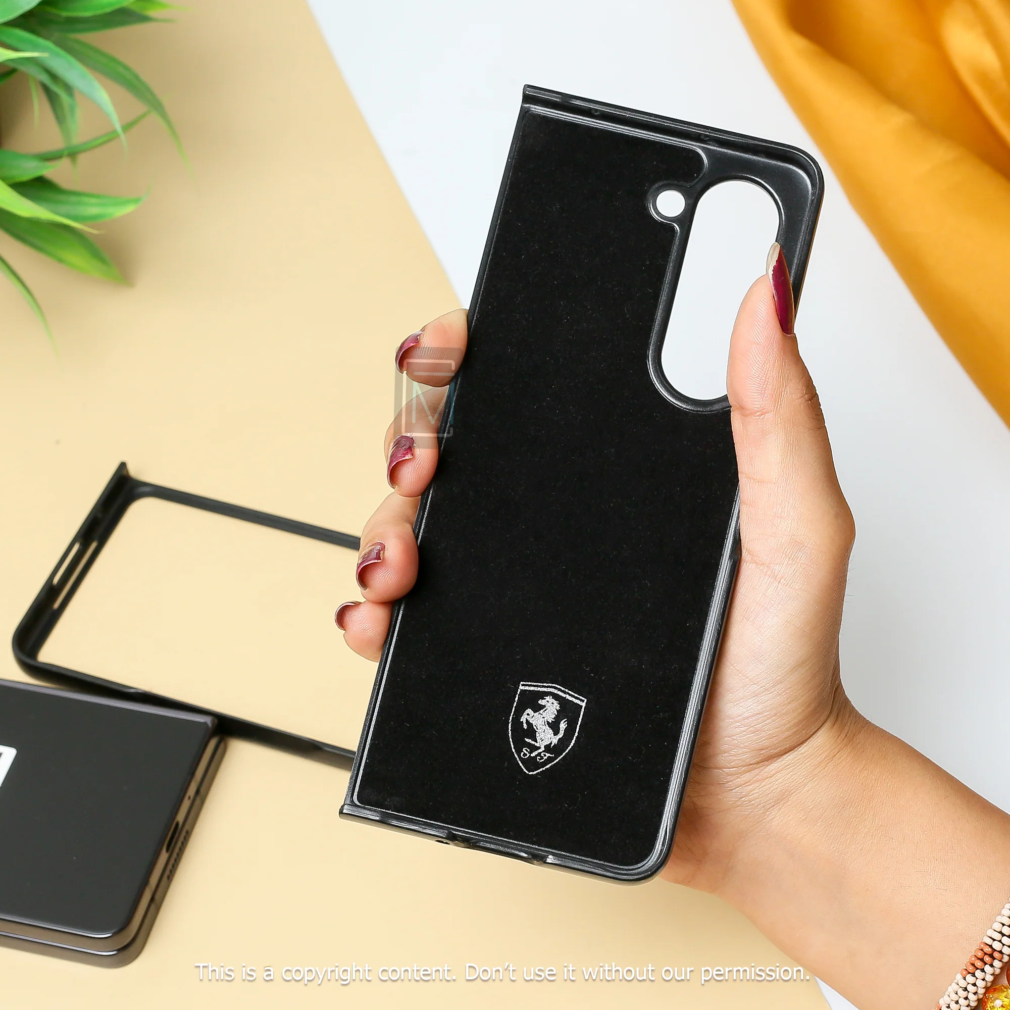 Ferrari® Galaxy Z Fold5 Luxurious Quilted Supercar Case - Image 6