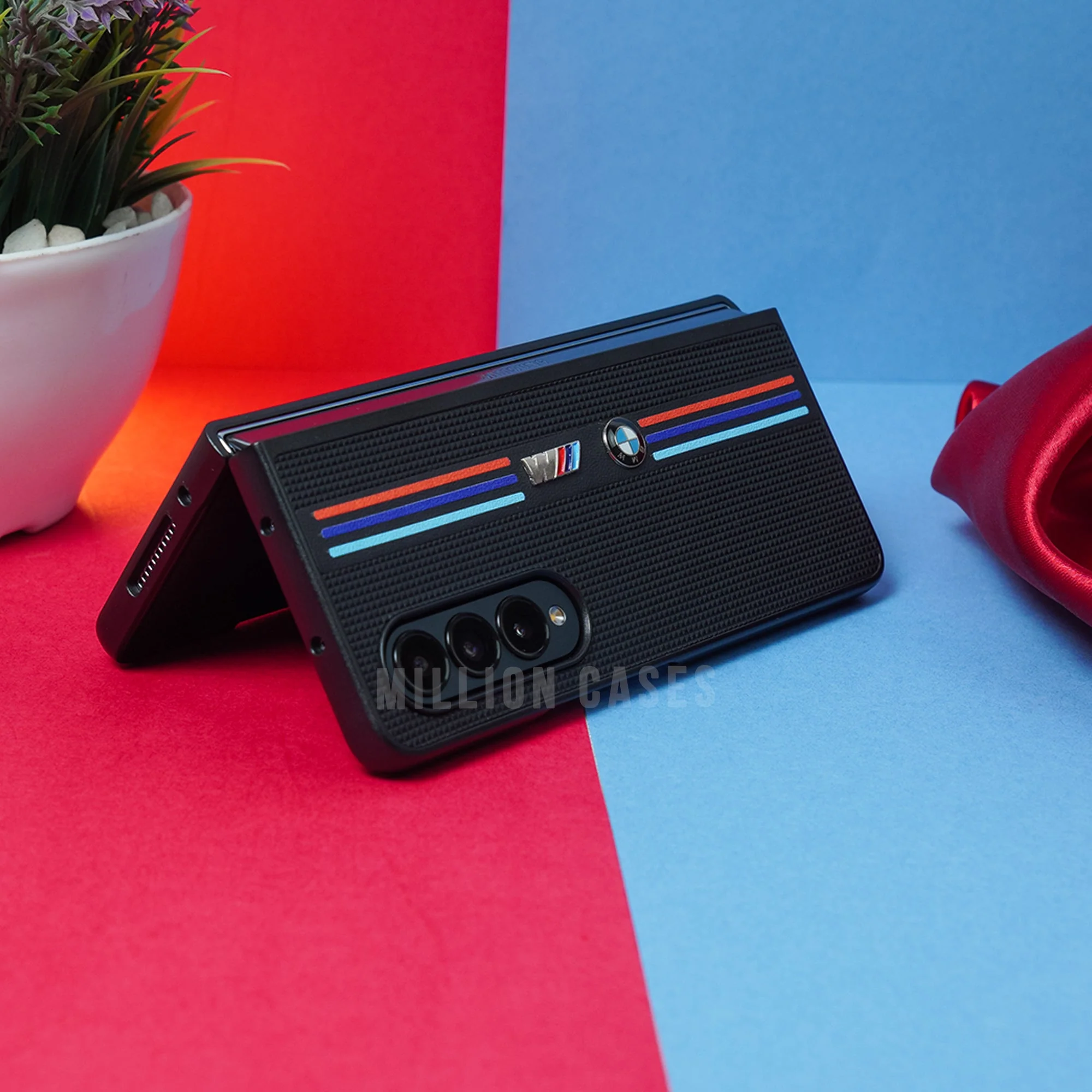 Galaxy Z Fold4 Motorsport Carbon Fiber Case - Image 8